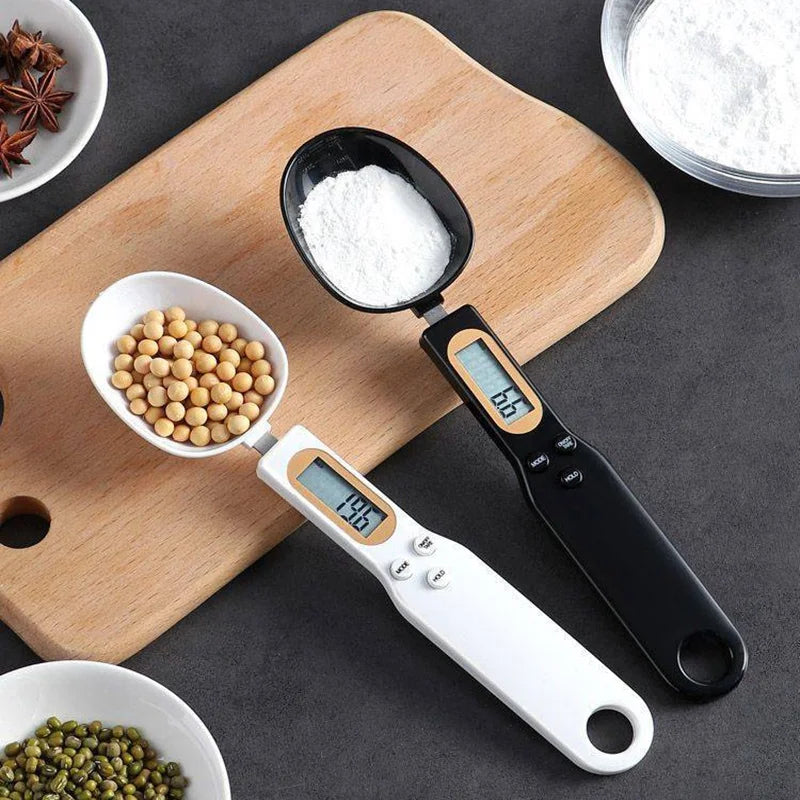 Balance de Cuisine Mini Spoon - Précision et Élégance à Chaque Mesure ! parfaite pour vos préparations culinaires ! Que ce soit pour peser de la farine, du lait, du café ou d'autres ingrédients, cette balance électron